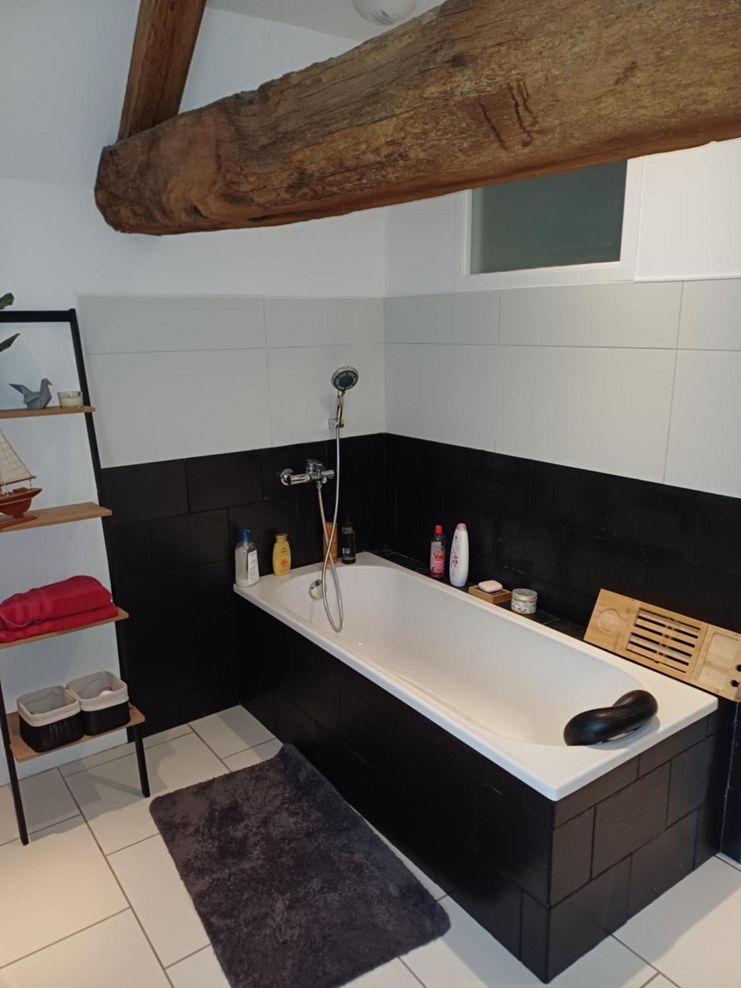 Longué La Grange Des Roisnes B&B 외부 사진