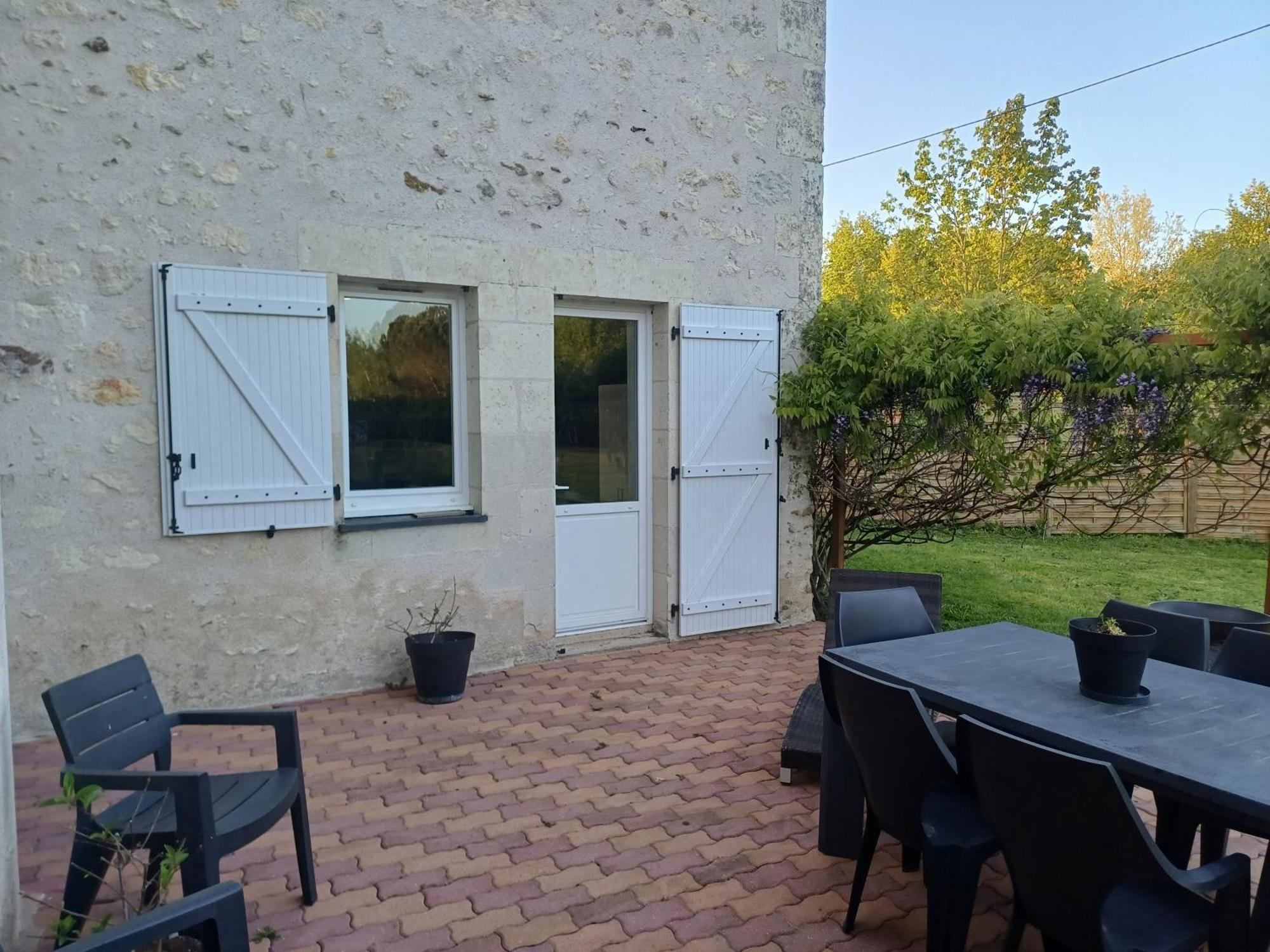 Longué La Grange Des Roisnes B&B 외부 사진